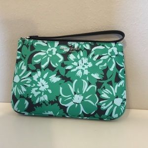 Kate Spade Chelsea Wristlet Pouch